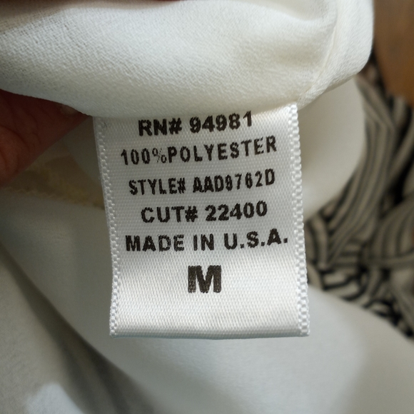 TAYLOR & HYDE High Neck Backless Pleated Dress - Picture 4 of 5